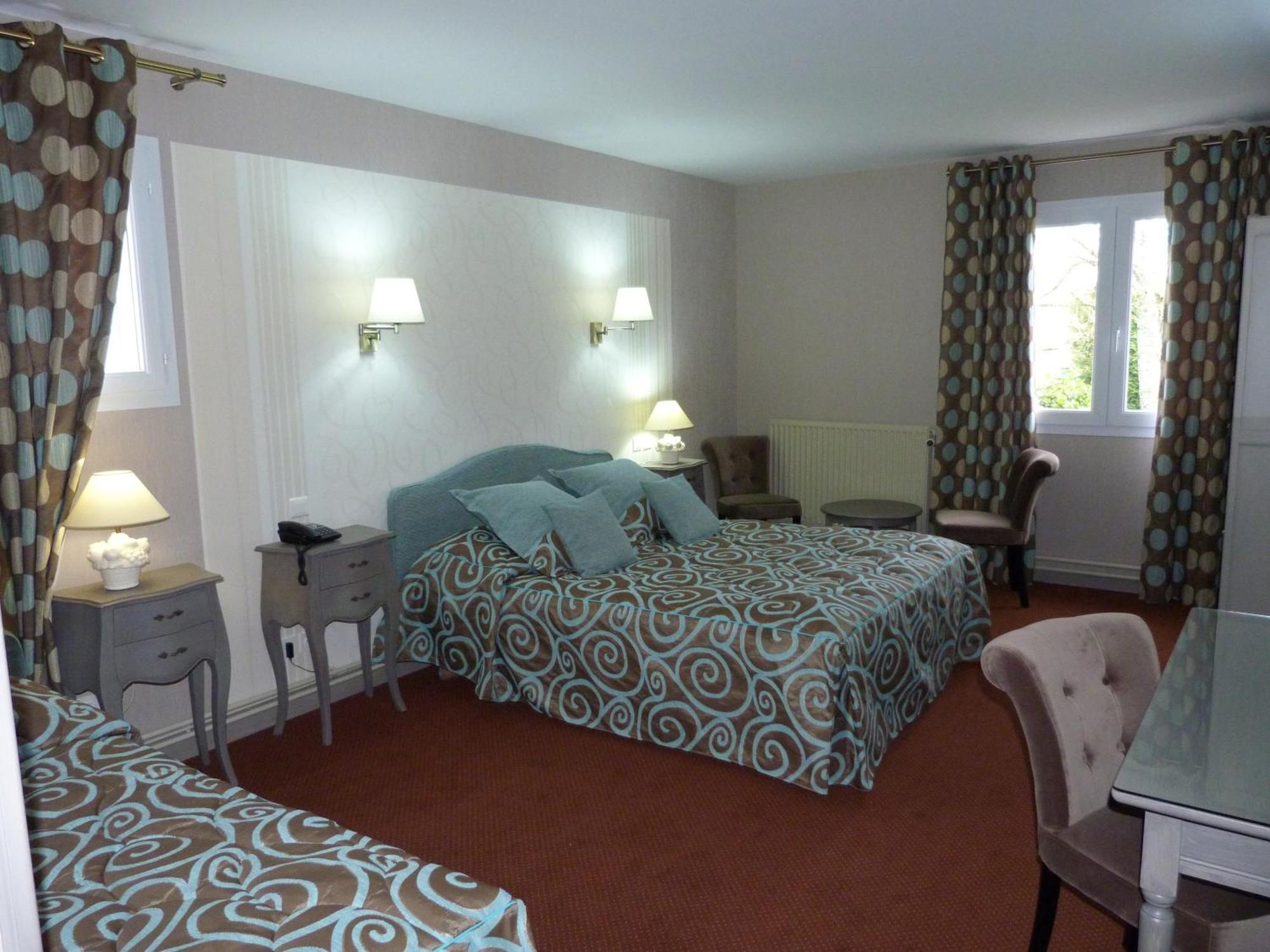 Hotel Le Gue Du Holme Сен-Кентен-сюр-ле-Ом Экстерьер фото